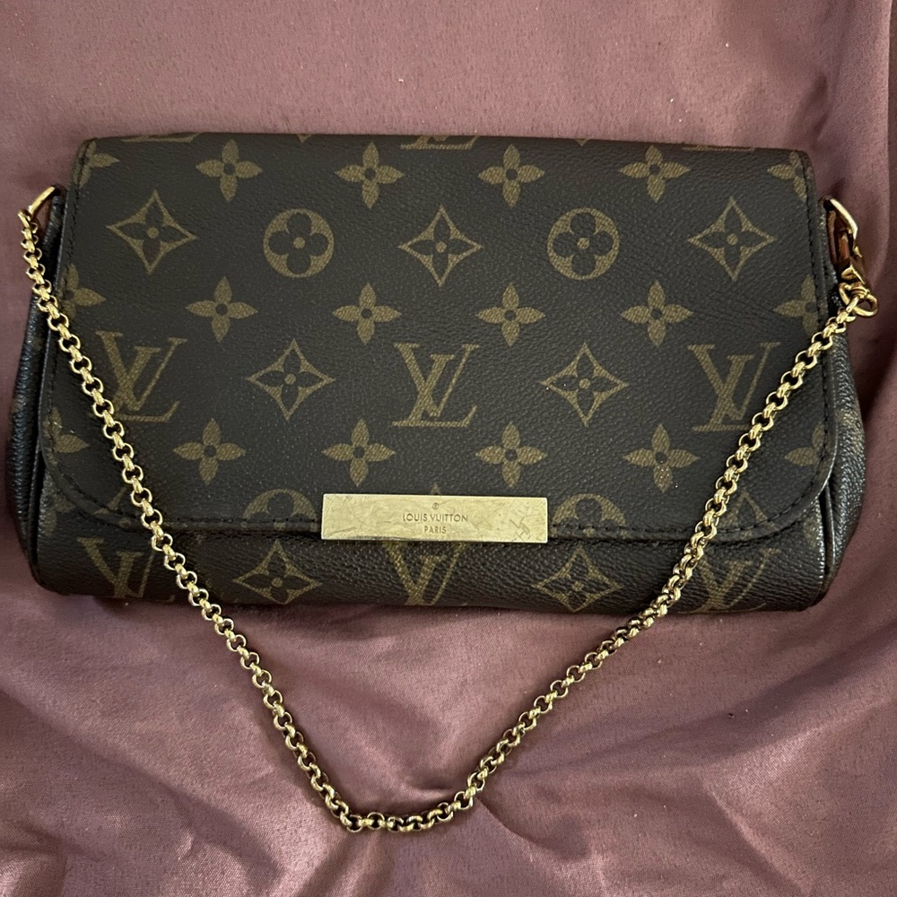 Louis Vuitton Monogram Pouchette PM